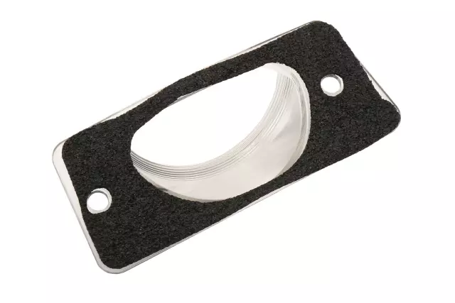 15000046 - Electrical: License Lamp for Buick: Rainier | Chevrolet: Trailblazer, Trailblazer EXT | GMC: Envoy, Envoy XL | Oldsmobile: Bravada Image