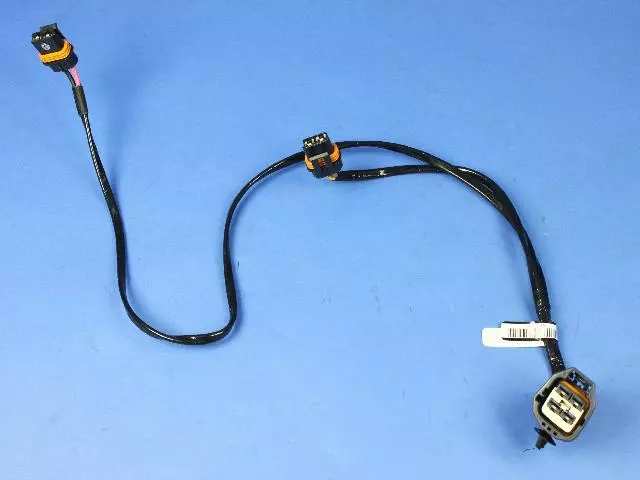 Radiator Cooling Fan Module - Mopar (5137716AB)