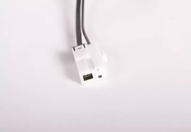 20790068 - : Radio Antenna Base Assembly for Chevrolet: Captiva Sport, Traverse | GMC: Acadia, Acadia Limited Image