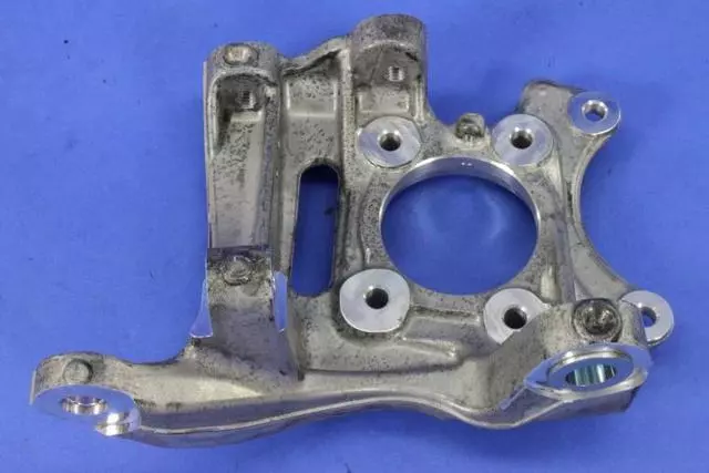 68239944AA - : Rear Knuckle, Left for Alfa Romeo Image