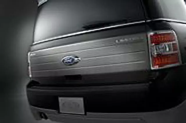 A9FLX20001BAGG - Exterior: Exterior Applique Kit, 22 Pcs for Ford: Flex Image