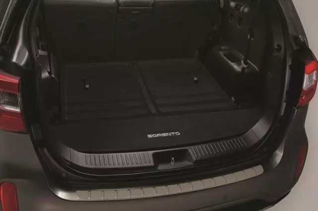 1U012ADU10 - Cargo Management: Cargo Mat, Carpeted W\/ Seat Back Protection for Kia: Sorento, Soul Image