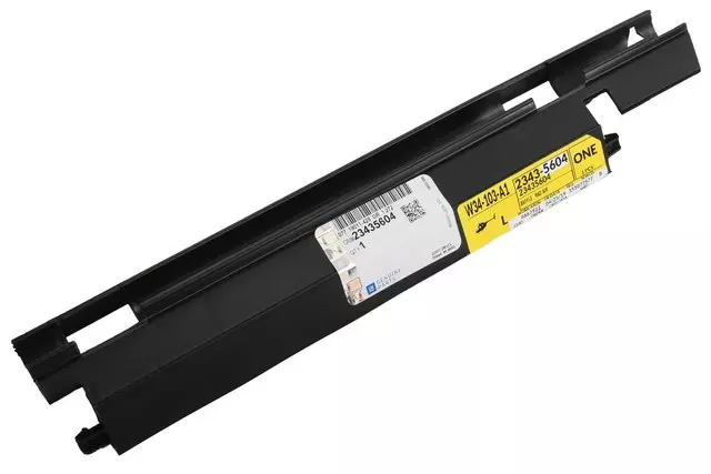 23435604 - HVAC: Radiator Support Baffle for Cadillac: Escalade, Escalade ESV | Chevrolet: Silverado 1500, Silverado 1500 LD, Suburban, Tahoe | GMC: Sierra 1500, Sierra 1500 Limited, Yukon, Yukon XL Image