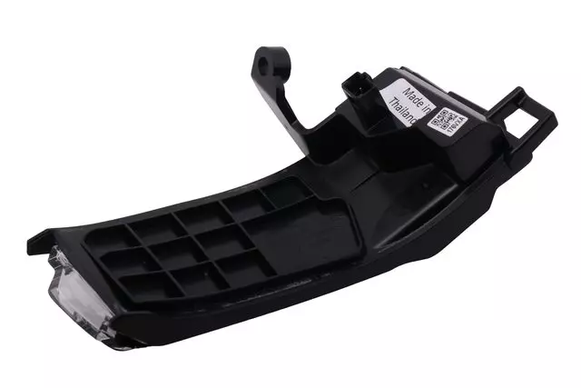 84642800 - Body: Turn Signal for Cadillac: Escalade, Escalade ESV | Chevrolet: Suburban, Tahoe | GMC: Yukon, Yukon XL Image