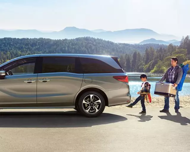 2018-2023 Honda Odyssey Tailgate Kick Sensor Hands Free Access - Honda (08U59-THR-101)