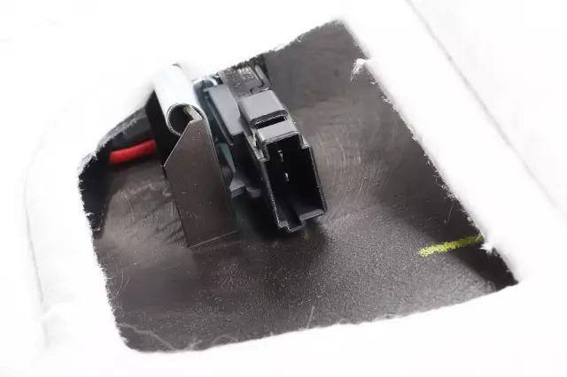 84365651 - Body: Door Trim Panel for GMC: Yukon Image