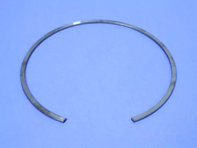 5078869AA - 62TE; 6-Speed; Automatic Transaxle: Internal - Carrier To Output Shaft Snap Ring for Mopar Image