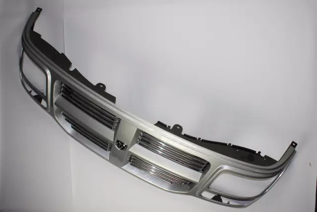 1EY99WS2AE - : Radiator Grille for Dodge: Nitro Image