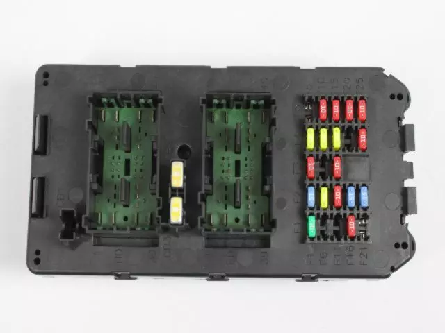 Relay Junction Block - Mopar (68039117AA)