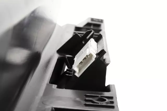 Part# 84504779 Glove Box Assembly - GM (84504779)