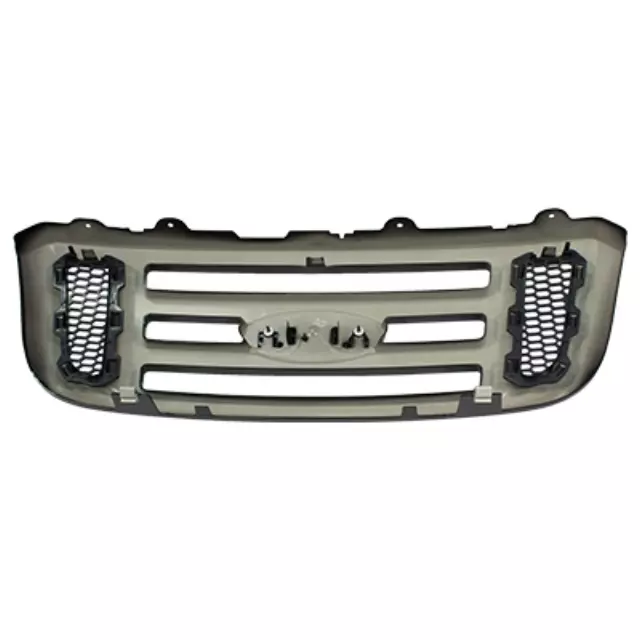 Grille - Ford (6L5Z-8200-BAD)
