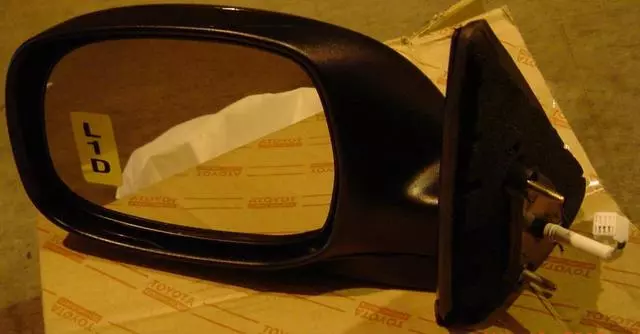 Chrome Heated Passenger Side Mirror For 2004-2006 Toyota Tundra Double Cab (Right Side)