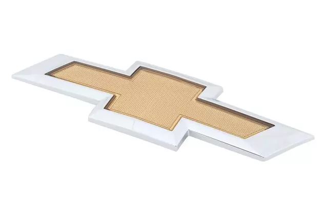 96930055 - Body: Emblem for Chevrolet: Trax Image