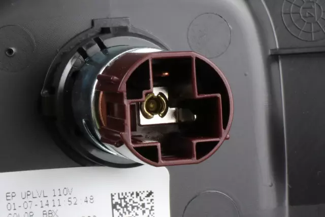 Jet Black Front Floor Console Rear Trim Panel - GM (22989466)