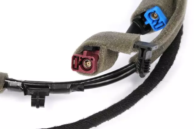 23228560 - : Radio, Mobile Telephone, and GPS Navigation Antenna Cable for GM Image