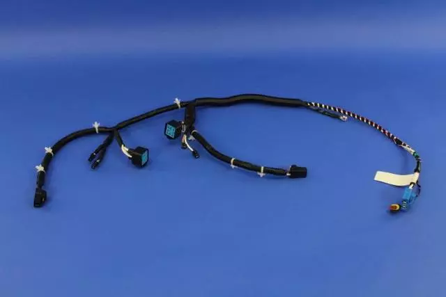 Radiator Fan Wiring - Mopar (04727658AF)