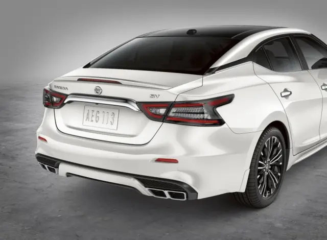 T99J19DM5A - : Rear Spoiler - Premium NBL - Scarlet Ember Tintcoat for Nissan: Maxima Image