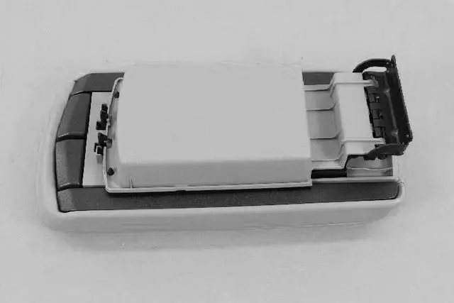 1GQ592DVAA - Body: Armrest for Dodge: Avenger Image