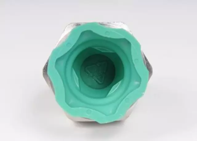 Automatic Transmission Fluid Cooler Inlet Line Connector - GM (88996645)