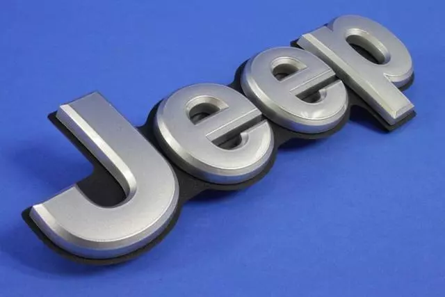 Jeep Nameplate - Mopar (5UY60LS1AA)