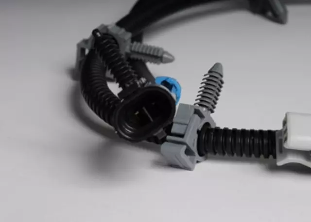 15353895 - Brakes: ABS Wheel Speed Sensor Wiring Harness for Chevrolet: Venture | Oldsmobile: Silhouette | Pontiac: Montana Image