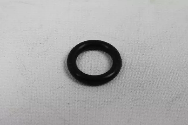 Retaining Ring - Mopar (68201329AA)