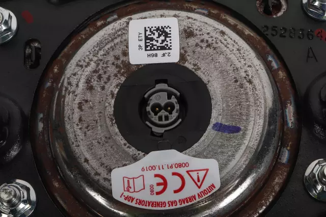 85699168 - : F Airbag for Cadillac: CT6, XT5 Image