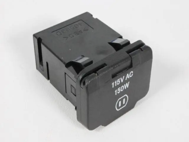 Inverter Power Outlet - Mopar (5082095AB)