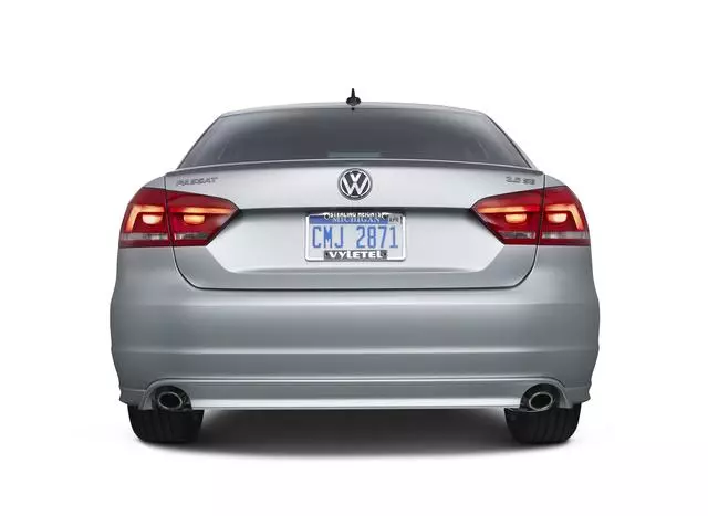 Rear Valance - Dual Exit Exhaust (Primer) - Volkswagen (561-071-610-A-GRU)