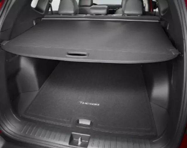 CWH15AK000 - : Cargo Screen for Hyundai: Tucson Image