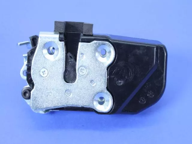 Front Door Latch, Right - Mopar (4575894AA)