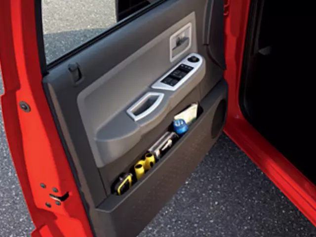 82210964 - : Applique Kit for Mopar Image