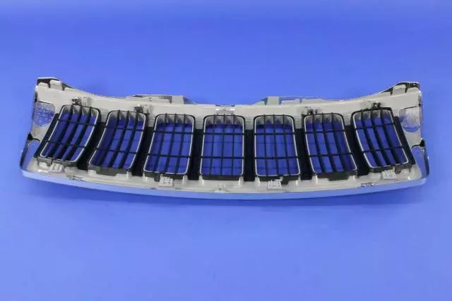 Fascia Grille - Mopar (XB92BSDAE)