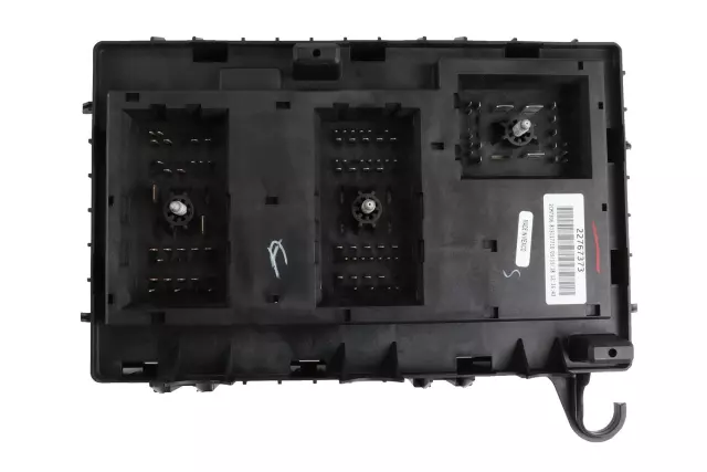 22767373 - : Engine Wiring Harness Junction Block for Chevrolet: Express 1500, Express 2500, Express 3500 | GMC: Savana 1500, Savana 2500, Savana 3500 Image