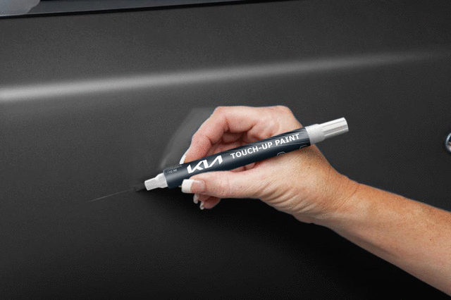 UA021TU5014C7S - Exterior: Touch-Up Paint Pen - Wolf Gray C7S for Kia Image