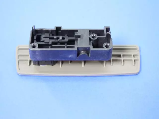 Glovebox Door Latch - Mopar (5JM55ZJ3AC)