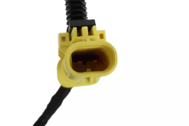 Jet Black Driver Seat Belt with Retractor and Pre-Tensioner - GM (19301662)