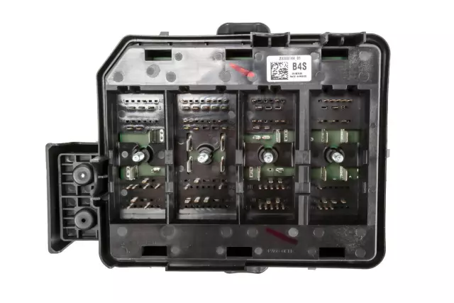 23288144 - : Accessory Wiring Junction Block for GM Image