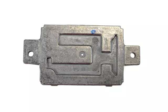 12652113 - : Part# 12652113 Glow Plug Control Module for Chevrolet: Express 2500, Express 3500, Express 4500, Silverado 2500 HD, Silverado 3500 HD | GMC: Savana 2500, Savana 3500, Savana 4500, Sierra 2500 HD, Sierra 3500 HD Image