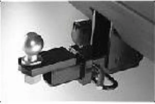 8685838 - : Trailer Hitch Ball for Volvo Image