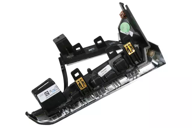 23473325 - : 2017-2019 Cadillac XT5 - Applique Panel for Cadillac: XT5 Image