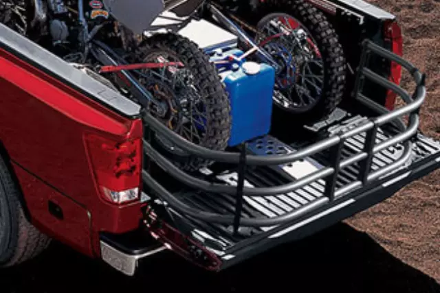 Sliding Bed Extender - Black - King Cab - Nissan (999T7-WX190)