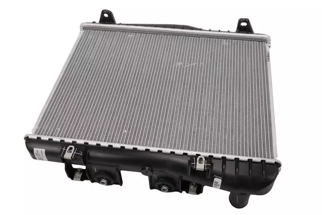Passenger Side Engine Radiator - ACDelco (85559348)