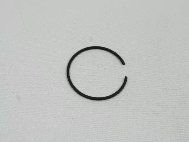 4799538 - 68RFE; 6-Speed; Automatic Transmission: Input Shaft Snap Ring for Mopar Image