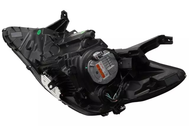 Passenger Side Headlamp - GM (26221316)