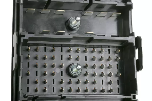 Engine Wiring Harness Junction Block - GM (20927595)