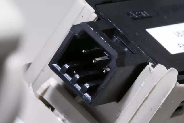 F Panel - GM (84986283)