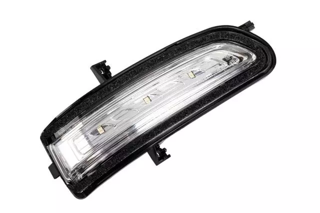 Passenger Side Rearview Mirror Turn Signal Lamp - GM (95374907)