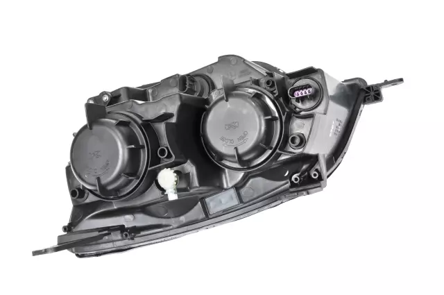 Part# 22886834 Passenger Side Headlamp Assembly - GM (22886834)