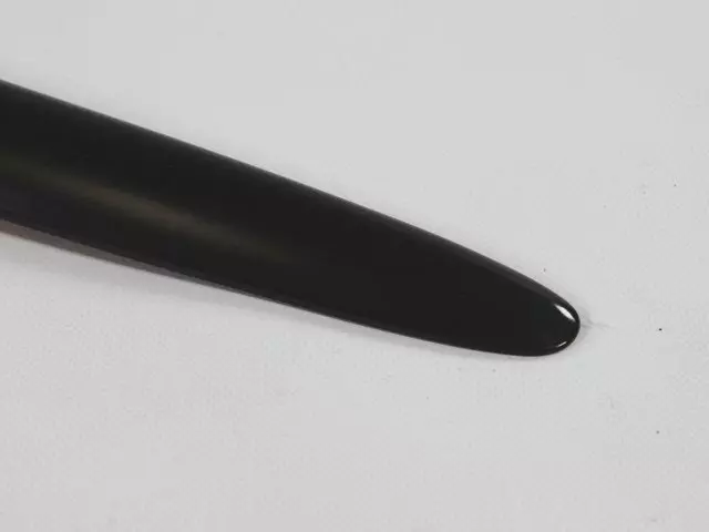 Porte Avant Moulure, Côté Droit - Mopar (0XG24TZZAB)